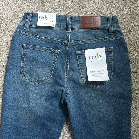 Ready Jeans - Picture 4 of 5